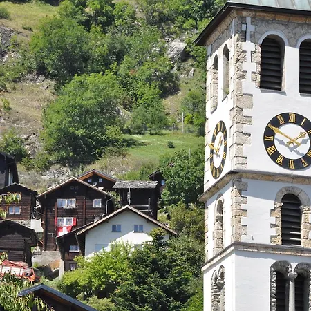 Halta A アパート ナータース